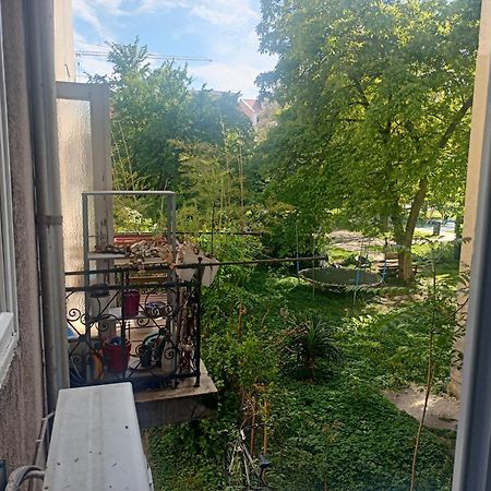Apartman Iris Загреб Екстериор снимка