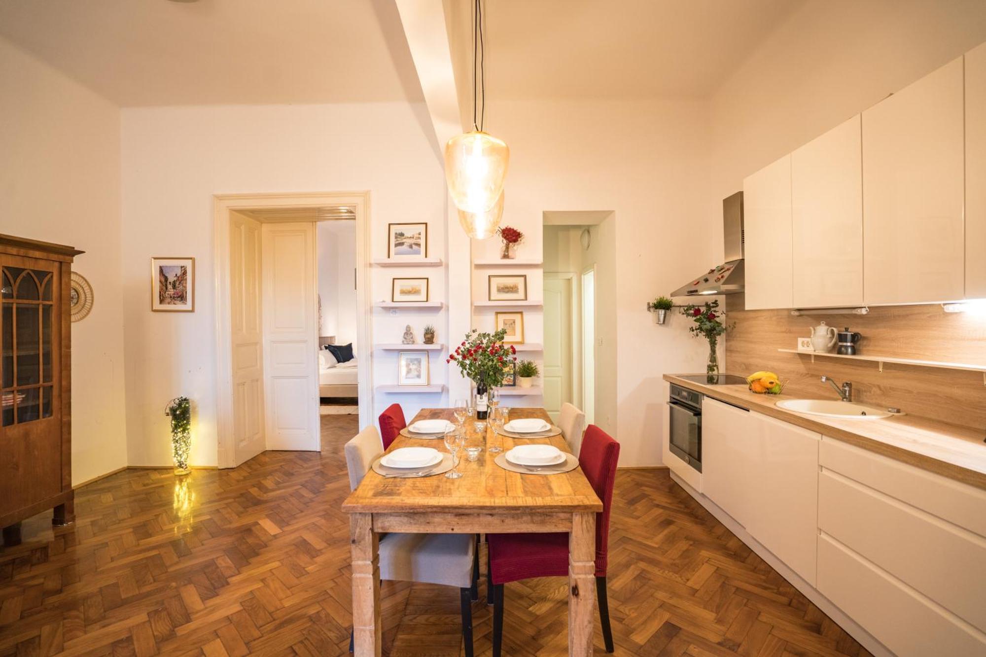 Apartman Iris Загреб Екстериор снимка